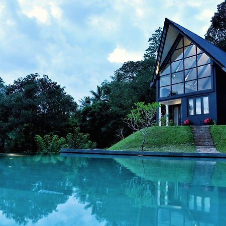 The Country House Chalets Galle Bagian luar foto